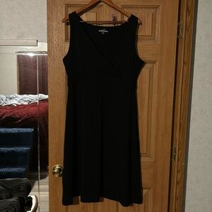 Eddie Bauer Women's Sleeveless Summer Knit V Neck Black Dress Size XL EUC S-B 45